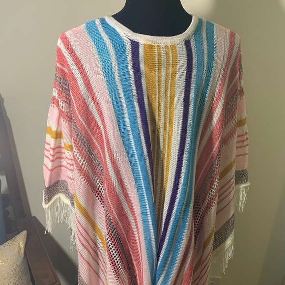 Multi Color Cover up - Picture 3 of 5